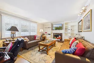 23 Elmwood Dr, Berkley, MA 02779 - Photo 11