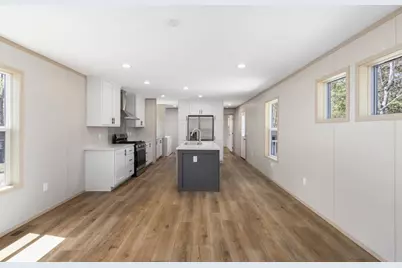 460 Collins Street #6, Attleboro, MA 02703 - Photo 19