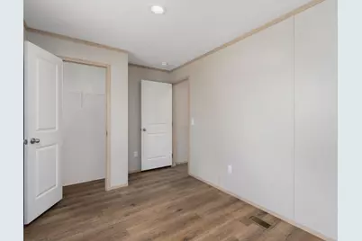 460 Collins Street #6, Attleboro, MA 02703 - Photo 25