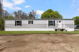 460 Collins St, Attleboro, MA 02703 - Photo 39
