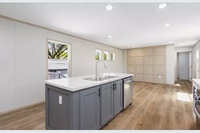 460 Collins Street #6, Attleboro, MA 02703 - Photo 9