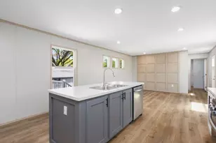 460 Collins St, Attleboro, MA 02703 - Photo 9