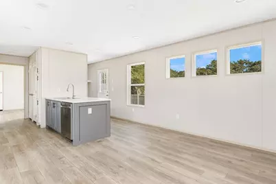 460 Collins Street #6, Attleboro, MA 02703 - Photo 5