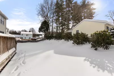 25 Laurelwood Lane, Springfield, MA 01128 - Photo 35