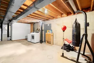 25 Laurelwood Ln, Springfield, MA 01128 - Photo 29