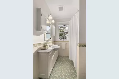 20 Rice St, Newton, MA 02459 - Photo 25