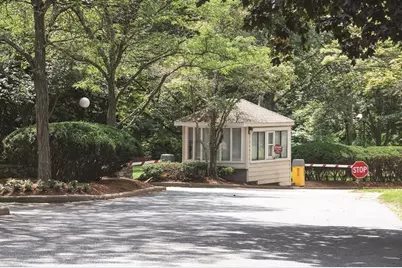 250 Hammond Pond Parkway #213S, Newton, MA 02467 - Photo 5