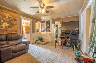 208 Laurel St, Fitchburg, MA 01420 - Photo 21