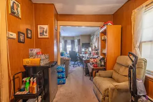 208 Laurel St, Fitchburg, MA 01420 - Photo 11