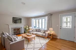 11 Nevins Ave, Longmeadow, MA 01106 - Photo 9