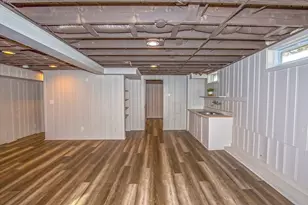 11 Nevins Ave, Longmeadow, MA 01106 - Photo 35