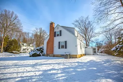 11 Nevins Ave, Longmeadow, MA 01106 - Photo 5