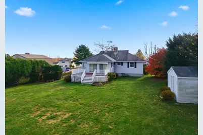 9 Monmouth St, Acushnet, MA 02743 - Photo 7