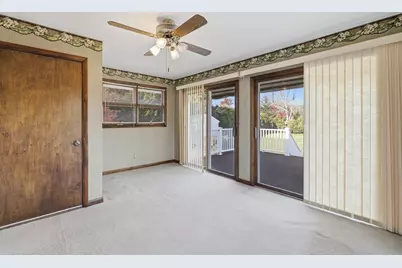 9 Monmouth St, Acushnet, MA 02743 - Photo 5