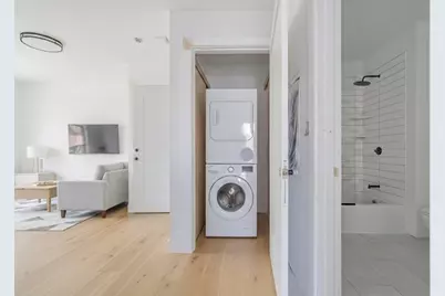 1035 Commonwealth Ave #302, Boston, MA 02215 - Photo 11