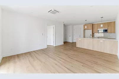 1035 Commonwealth Ave #306, Boston, MA 02215 - Photo 5
