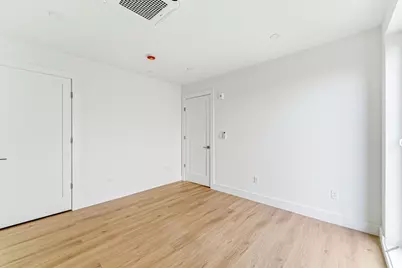 1035 Commonwealth Ave #306, Boston, MA 02215 - Photo 9