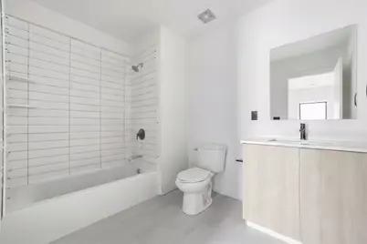 1035 Commonwealth Ave #504, Boston, MA 02215 - Photo 11