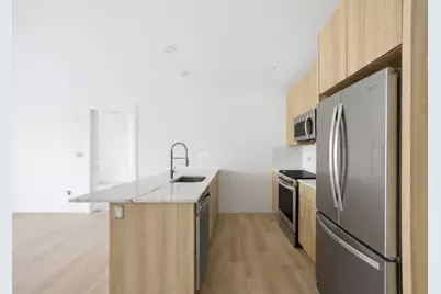 1035 Commonwealth Ave #204, Boston, MA 02215 - Photo 3