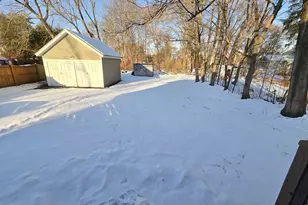 444 Groveland, Haverhill, MA 01830 - Photo 3