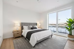 1035 Commonwealth Ave, Boston, MA 02215 - Photo 9