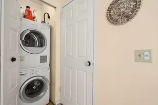 250 Hammond Pond Pkwy, Newton, MA 02467 - Photo 19