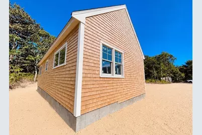 6 Laura's Way, Edgartown, MA 02539 - Photo 5