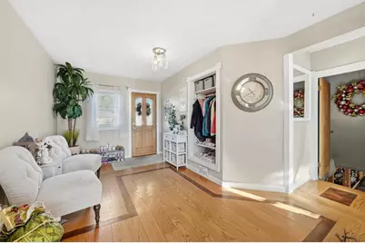 24 Grandview St, South Hadley, MA 01075 - Photo 5