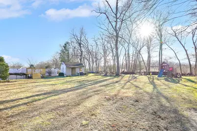 24 Grandview St, South Hadley, MA 01075 - Photo 39