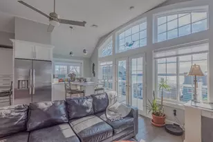 102 Edgewater Rd, Hull, MA 02045 - Photo 19