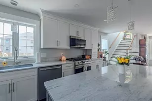 102 Edgewater Rd, Hull, MA 02045 - Photo 9