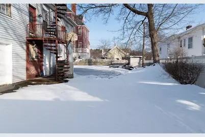 12 Prince Street, Fitchburg, MA 01420 - Photo 5