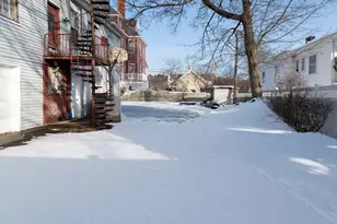 12 Prince St, Fitchburg, MA 01420 - Photo 5