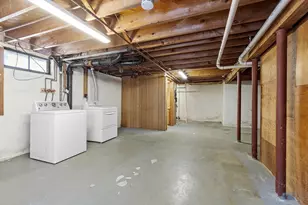 65 Helena St, Leominster, MA 01453 - Photo 35