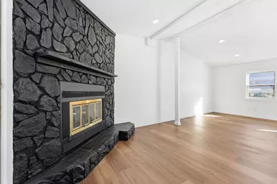 37 Sun Valley Rd, Holyoke, MA 01040 - Photo 15