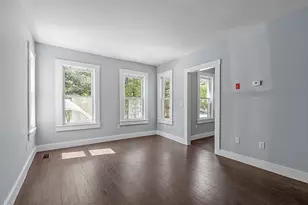 31 Mill St, Pepperell, MA 01463 - Photo 9