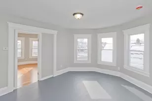 744-746 Carew St, Springfield, MA 01104 - Photo 5