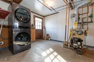 21 Meadowvale Rd, Burlington, MA 01803 - Photo 37