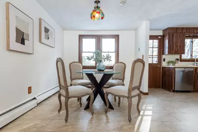 21 Meadowvale Rd, Burlington, MA 01803 - Photo 11