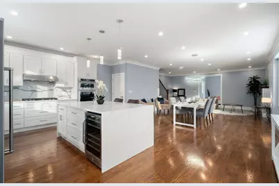 667 Boylston St #667, Newton, MA 02459 - Photo 9