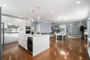 667 Boylston St, Newton, MA 02459 - Photo 9