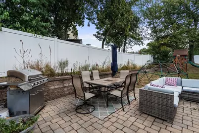 4 Waite Ave, Burlington, MA 01803 - Photo 27