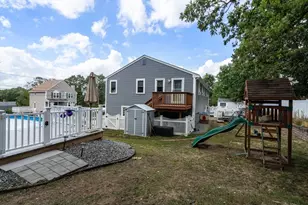 4 Waite Ave, Burlington, MA 01803 - Photo 27
