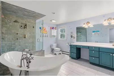 4 Waite Ave, Burlington, MA 01803 - Photo 11