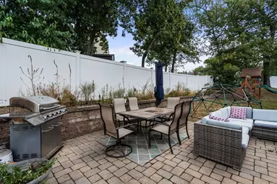 4 Waite Ave, Burlington, MA 01803 - Photo 25