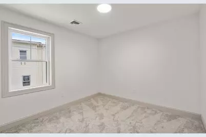 2 Lodi St #B, Worcester, MA 01608 - Photo 21