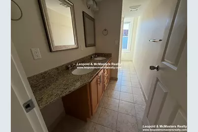 10 Short St #4, Brookline, MA 02446 - Photo 11