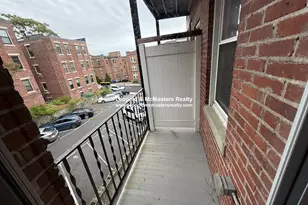 10 Short St, Brookline, MA 02446 - Photo 9