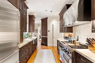36 Commonwealth Ave, Boston, MA 02116 - Photo 9