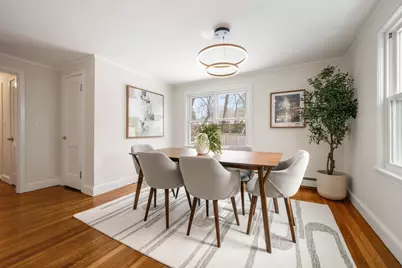 104 Myrtle Ave, Wakefield, MA 01880 - Photo 9